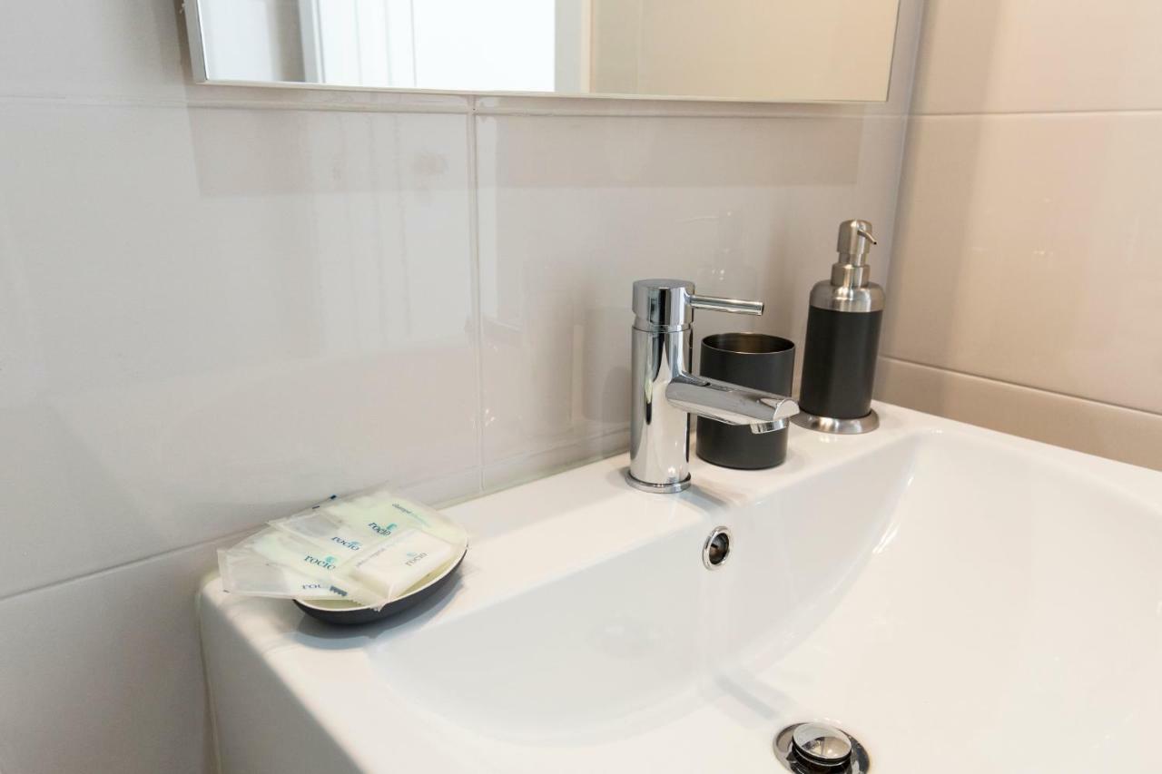 Downtown Porto Mouzinho Studio Apts المظهر الخارجي الصورة